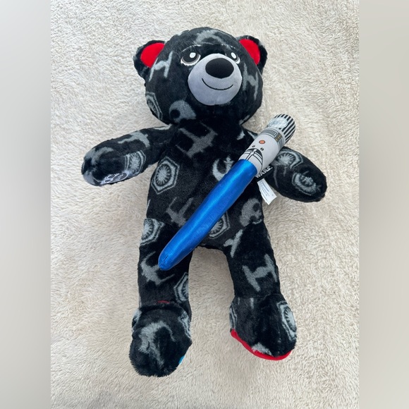 Star wars build a bear with reversible feet and working light saber - Picture 1 of 13